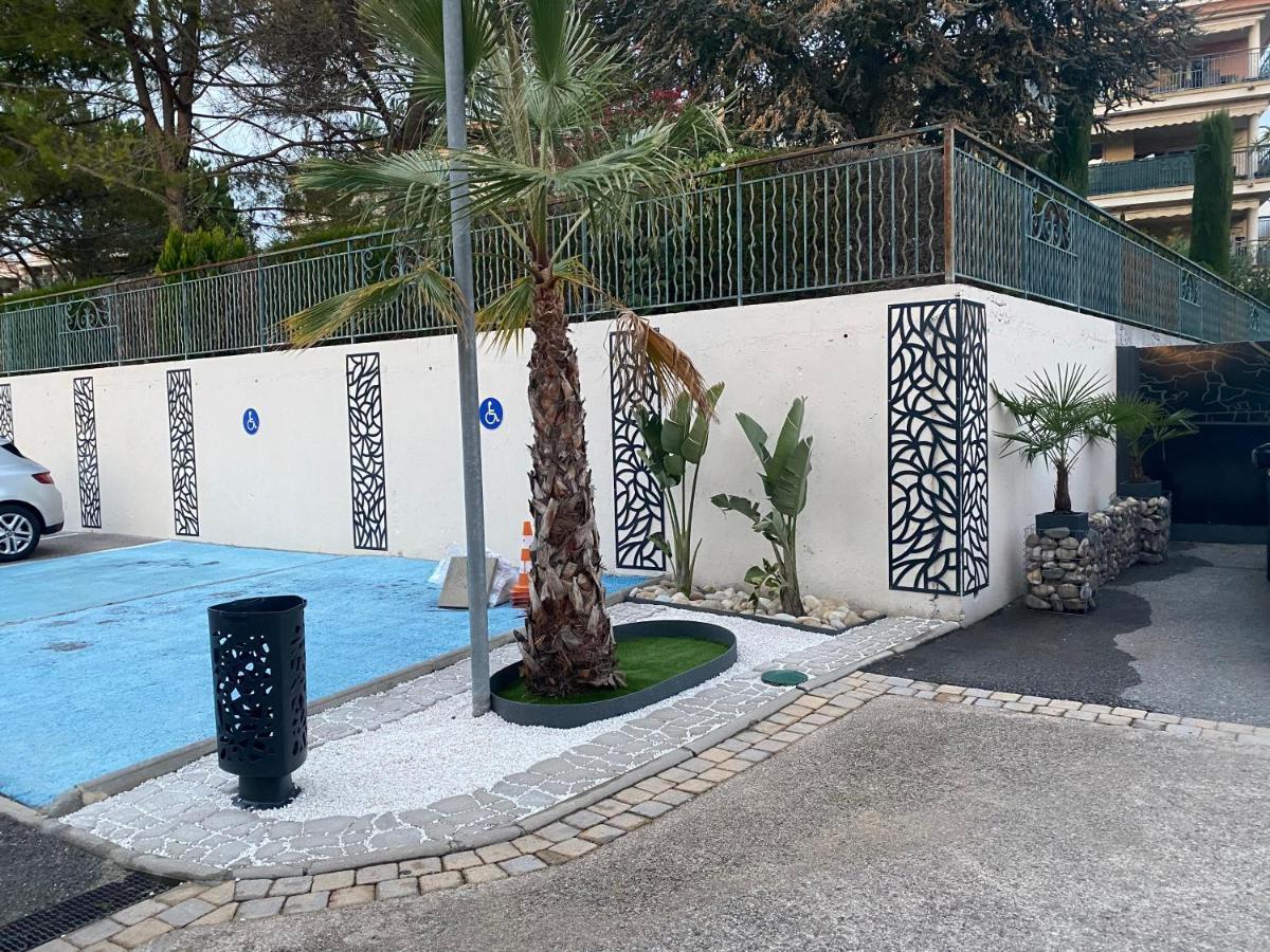 Ibis Cannes Mouans Sartoux Piscine Parking Gratuit Kültér fotó