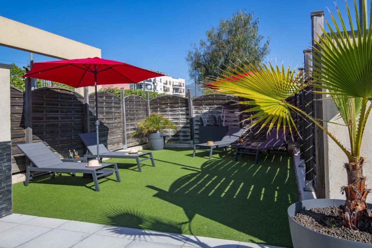 Ibis Cannes Mouans Sartoux Piscine Parking Gratuit Kültér fotó