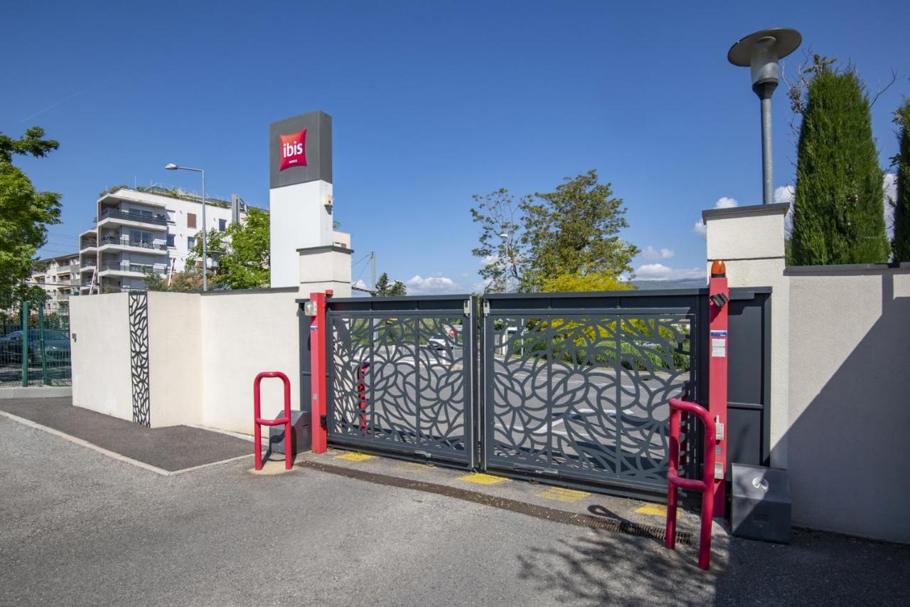 Ibis Cannes Mouans Sartoux Piscine Parking Gratuit Kültér fotó