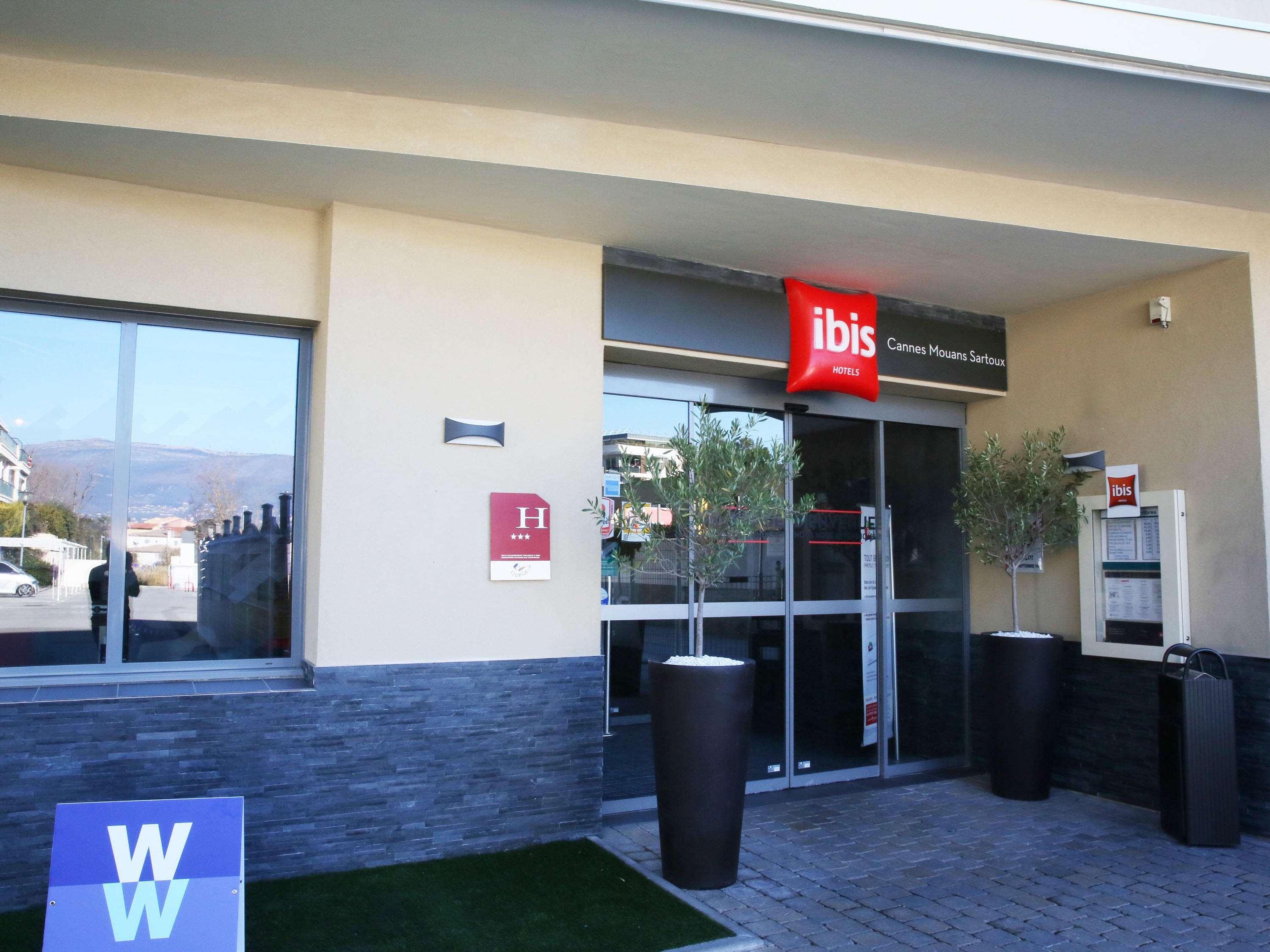 Ibis Cannes Mouans Sartoux Piscine Parking Gratuit Kültér fotó