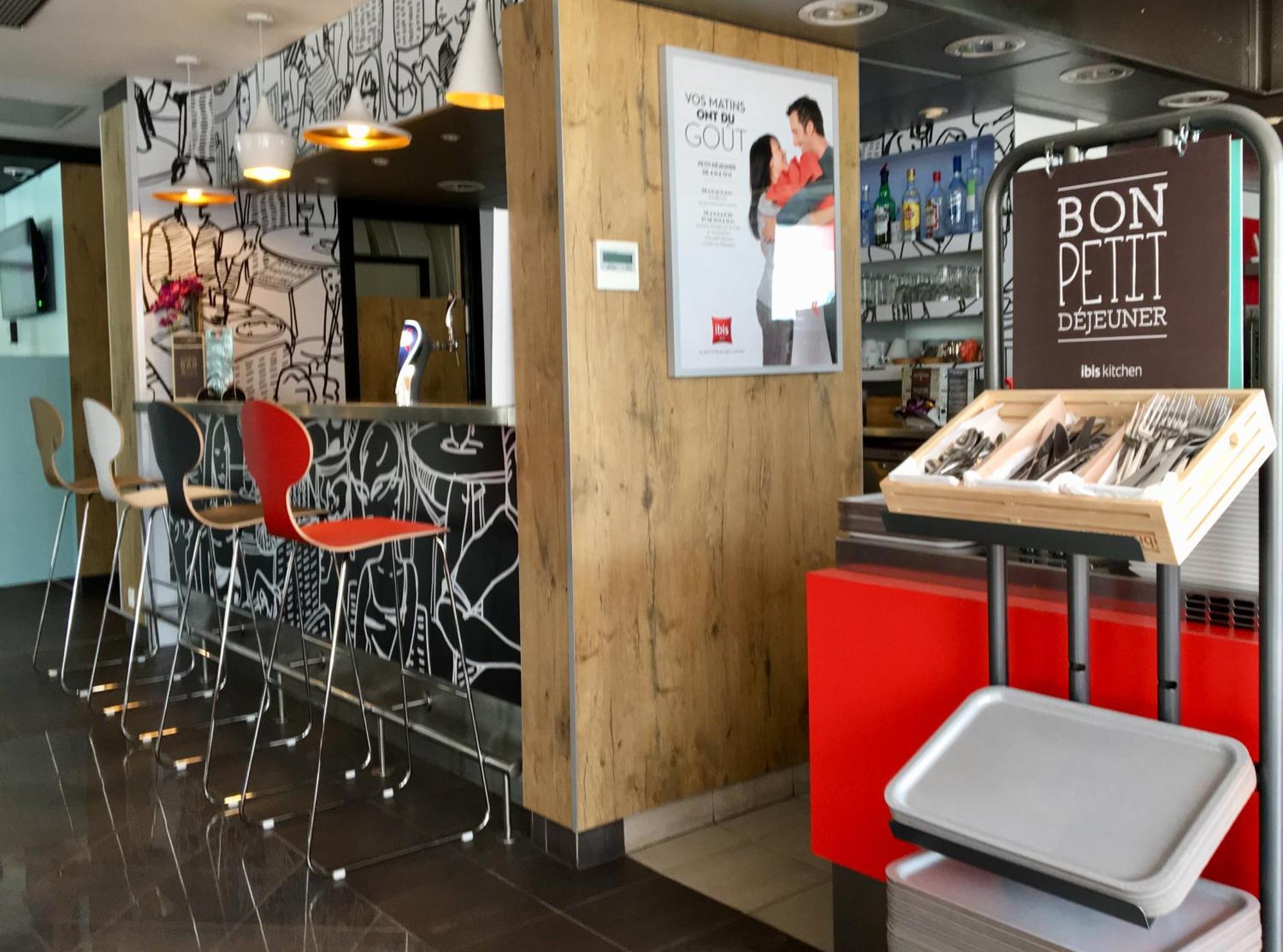 Ibis Cannes Mouans Sartoux Piscine Parking Gratuit Kültér fotó