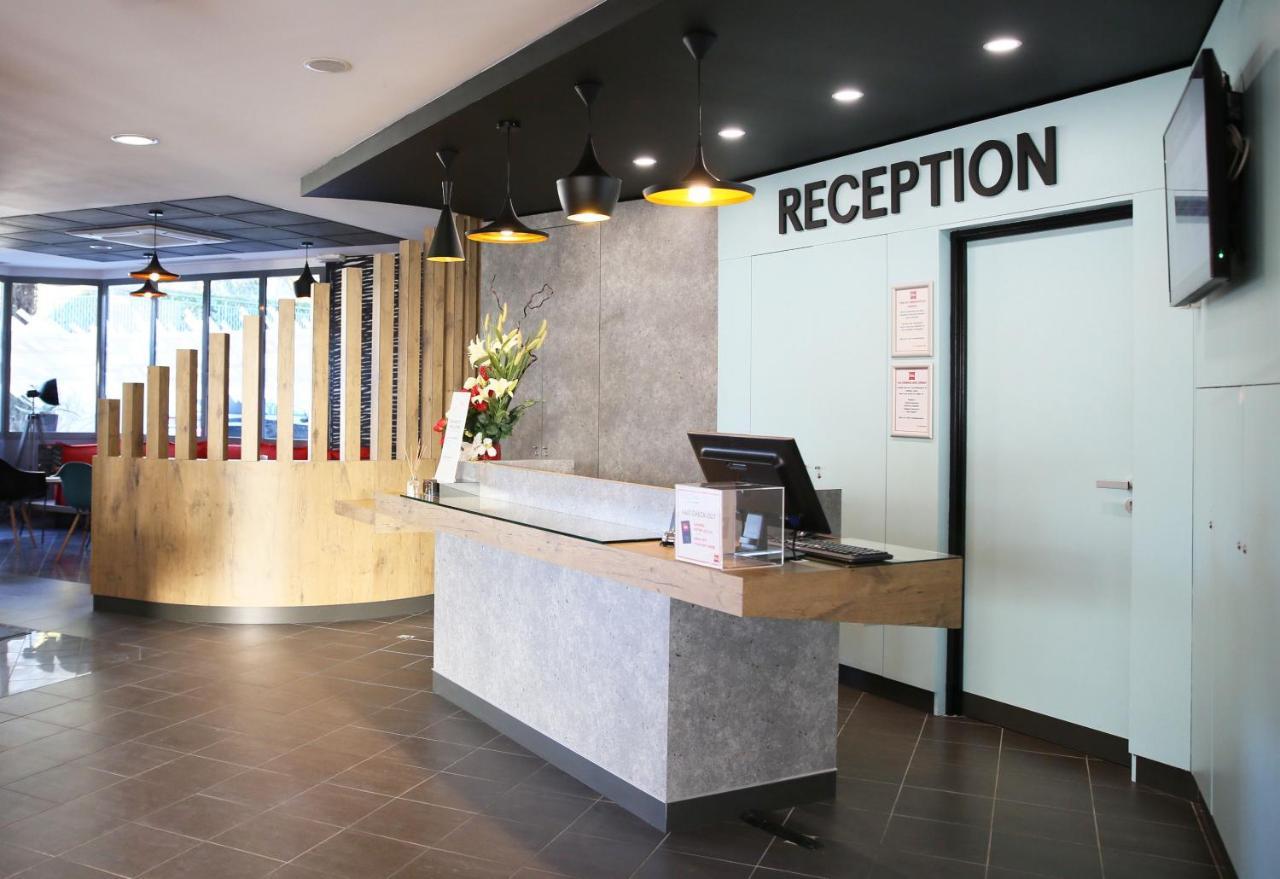 Ibis Cannes Mouans Sartoux Piscine Parking Gratuit Kültér fotó